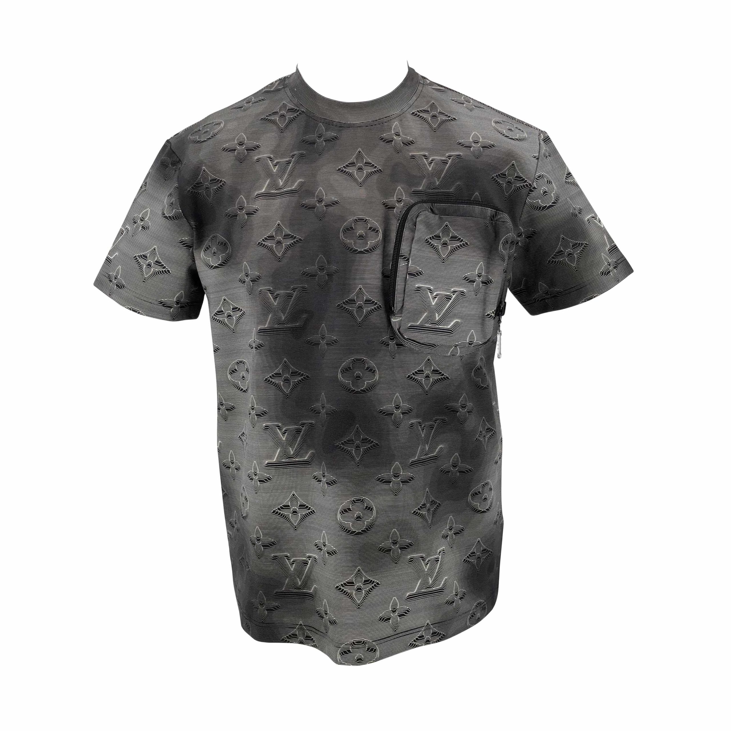 Louis Vuitton t-shirt in grey polyamide with 3D effect monogram