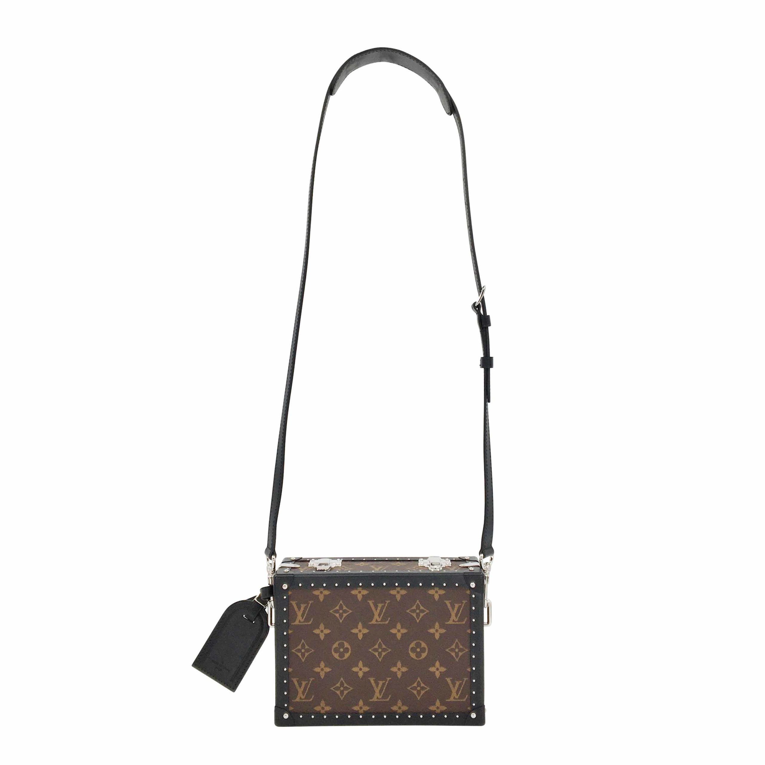 Louis Vuitton LV Wheel box bag Brown Leather ref.458897 - Joli Closet